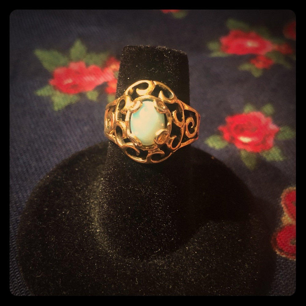 Vintage Park Lane gold toned fire opal size 6